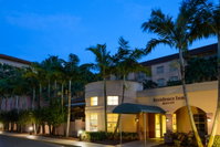 Booking Miramar Accommodation Dallas