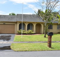 Sawgrass Mall House - Accommodation Dallas