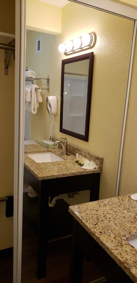 Clearwater Beach Hotel - thumb 4