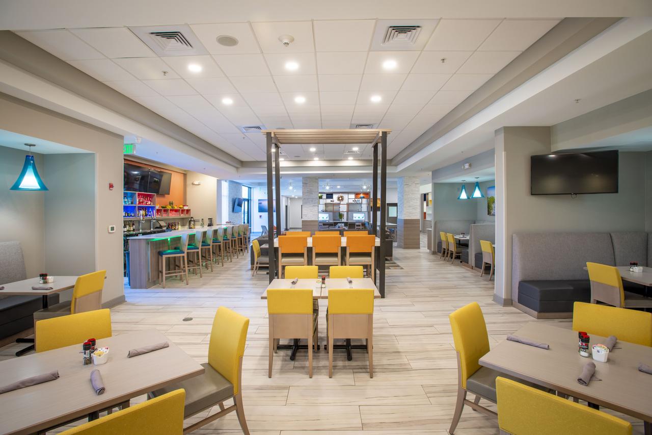Holiday Inn Pensacola - University Area - thumb 17