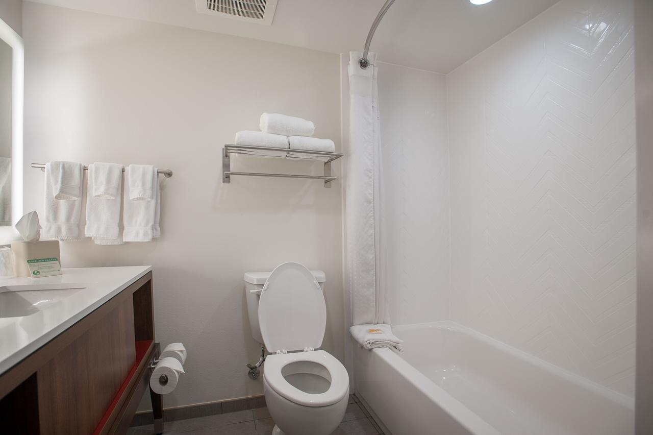 Holiday Inn Pensacola - University Area - thumb 40