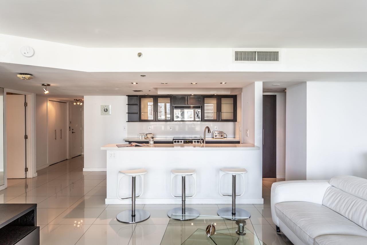 2 Bedroom Pearl In Downtown Miami - thumb 4