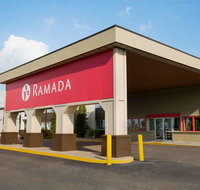 Ramada Bismarck - Accommodation Dallas