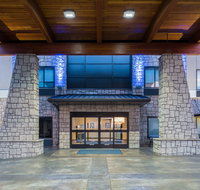 Holiday Inn Express Hotel  Suites - Accommodation Dallas