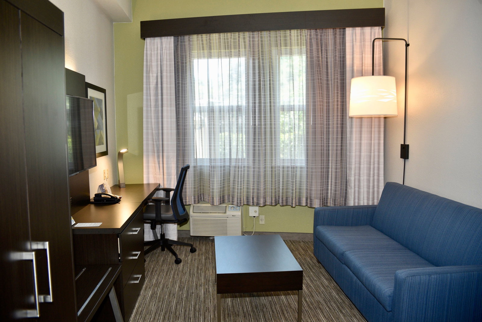 Holiday Inn Express - thumb 12