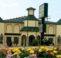 Four Seasons Inn - Accommodation Dallas