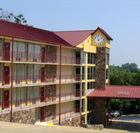 Ozark Mountain Inn - Accommodation Dallas