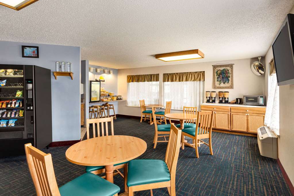 Days Inn Hurley - thumb 16