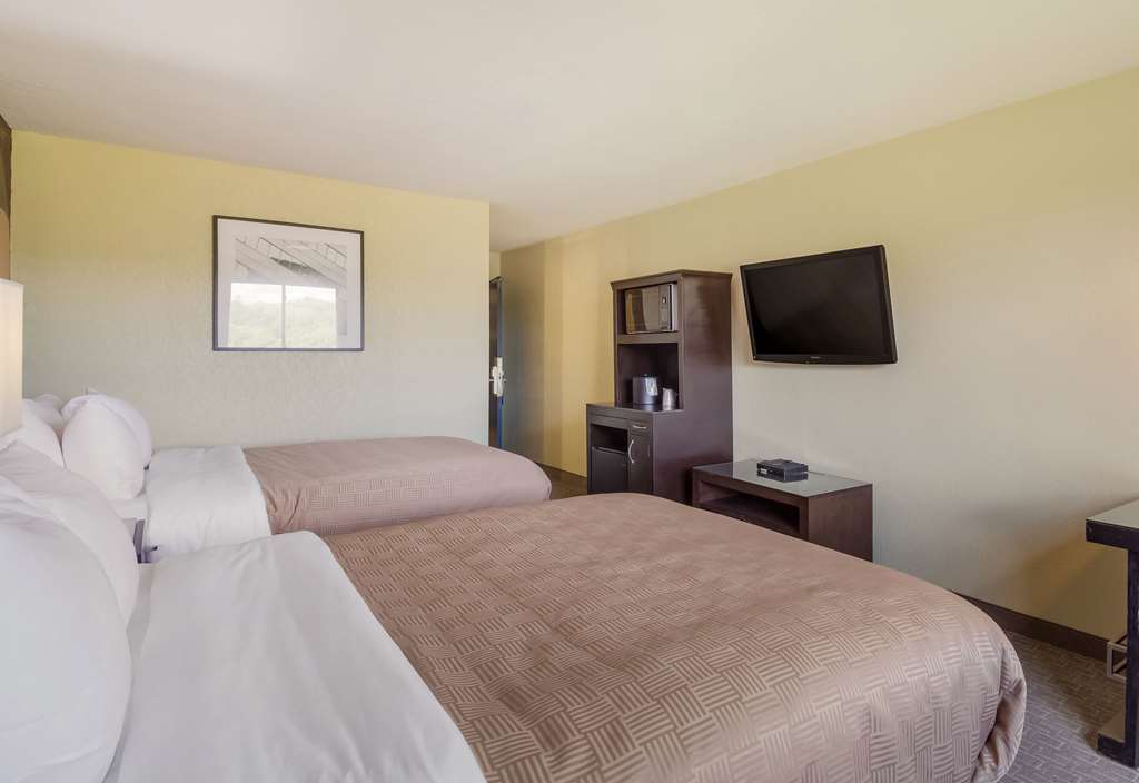 Clarion Inn - thumb 8