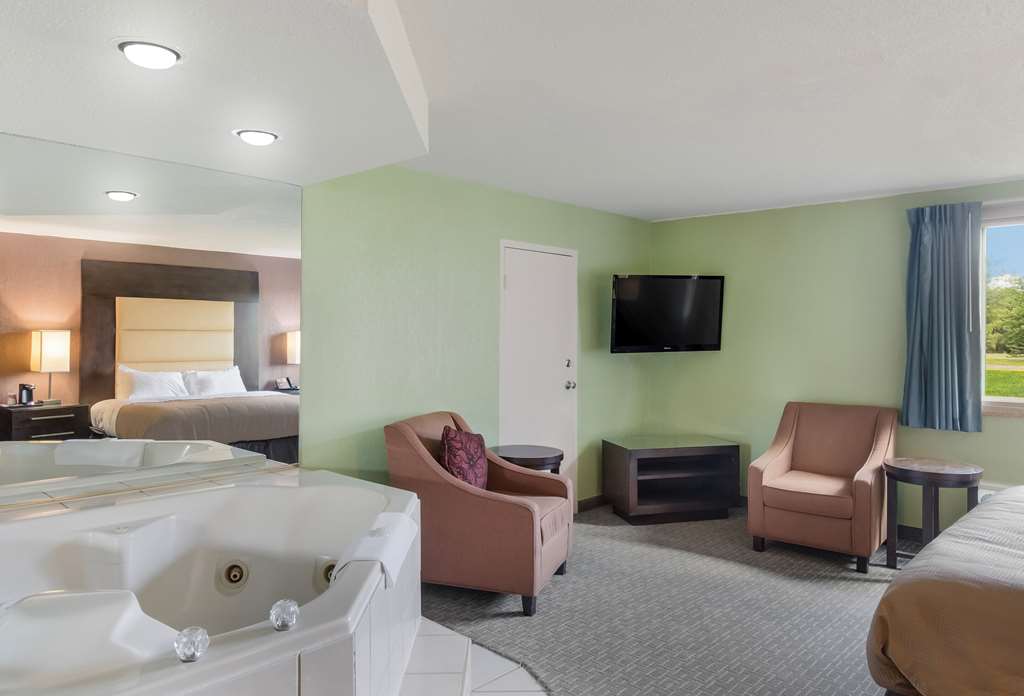 Clarion Inn - thumb 15