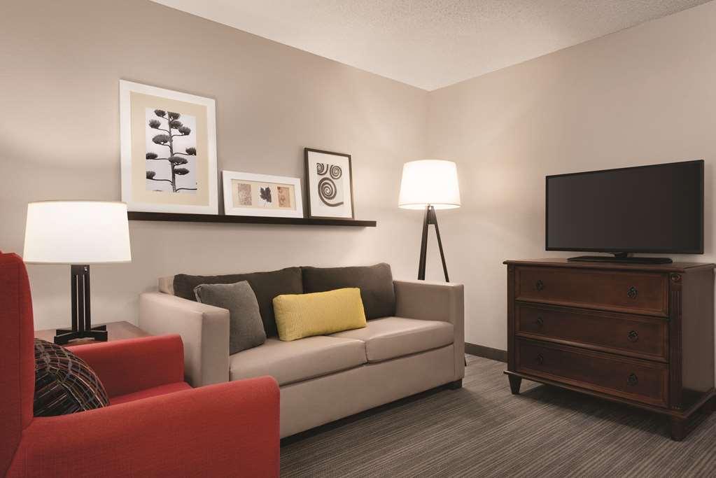 Country Inn & Suites Marinette - thumb 10