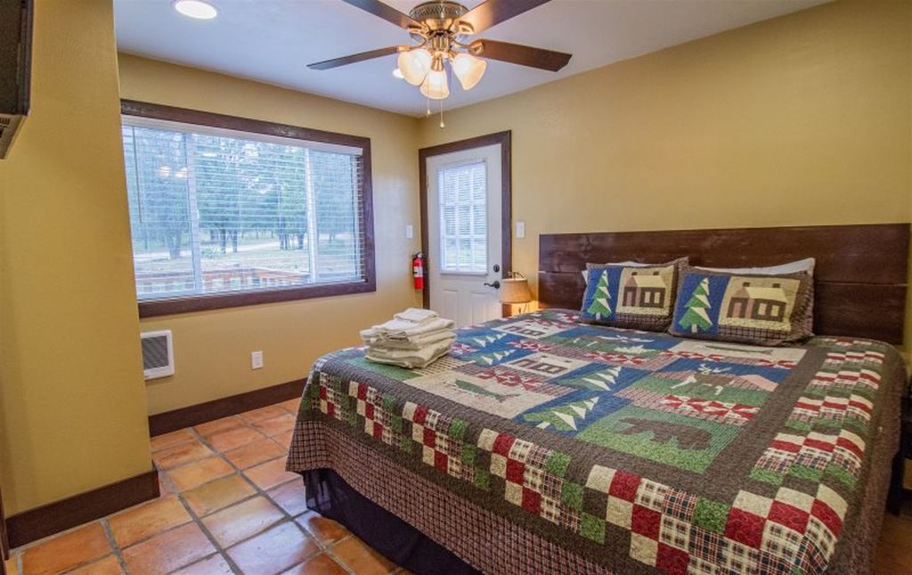 La Junta Guest Ranch - thumb 1