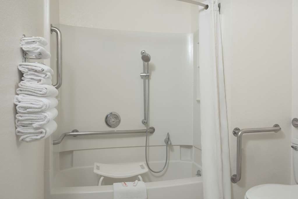 Super 8 Billings - thumb 13