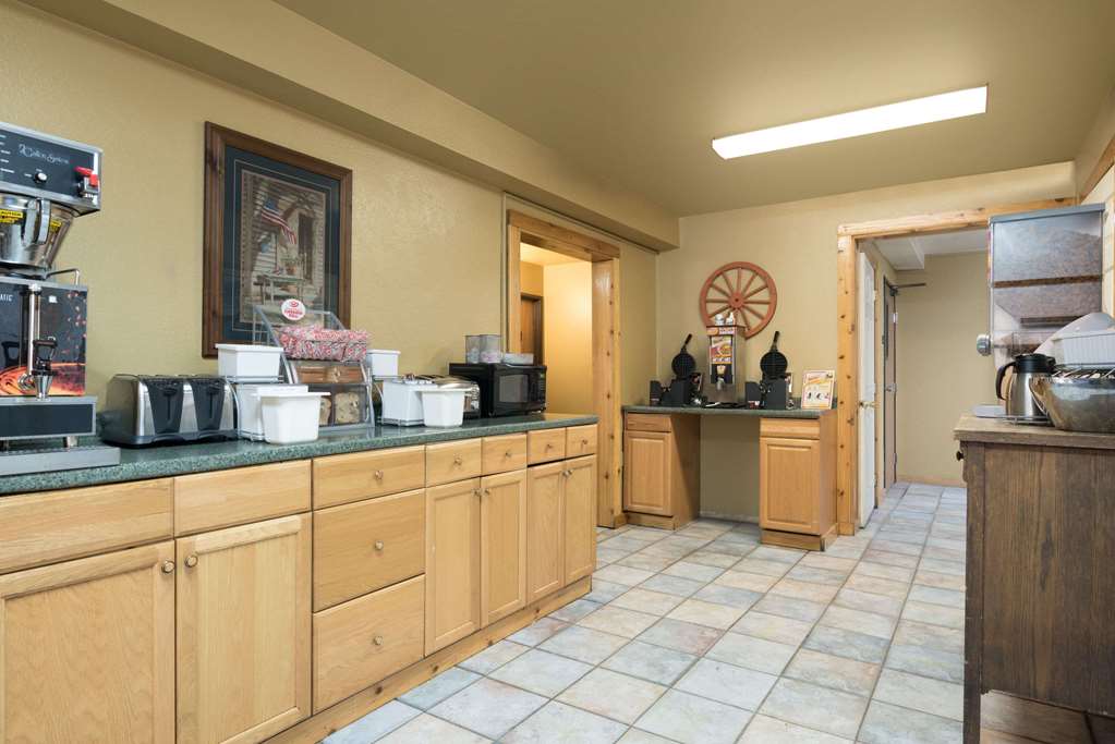 Super 8 Billings - thumb 17