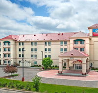 SureStay Plus Hotel by Best Western - Accommodation Dallas