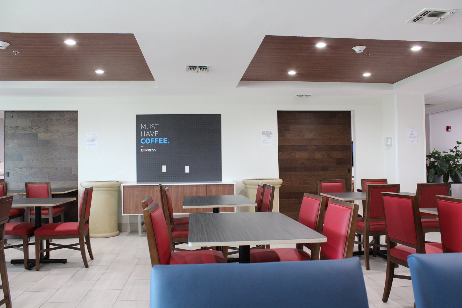 Holiday Inn Express Hotel - thumb 11