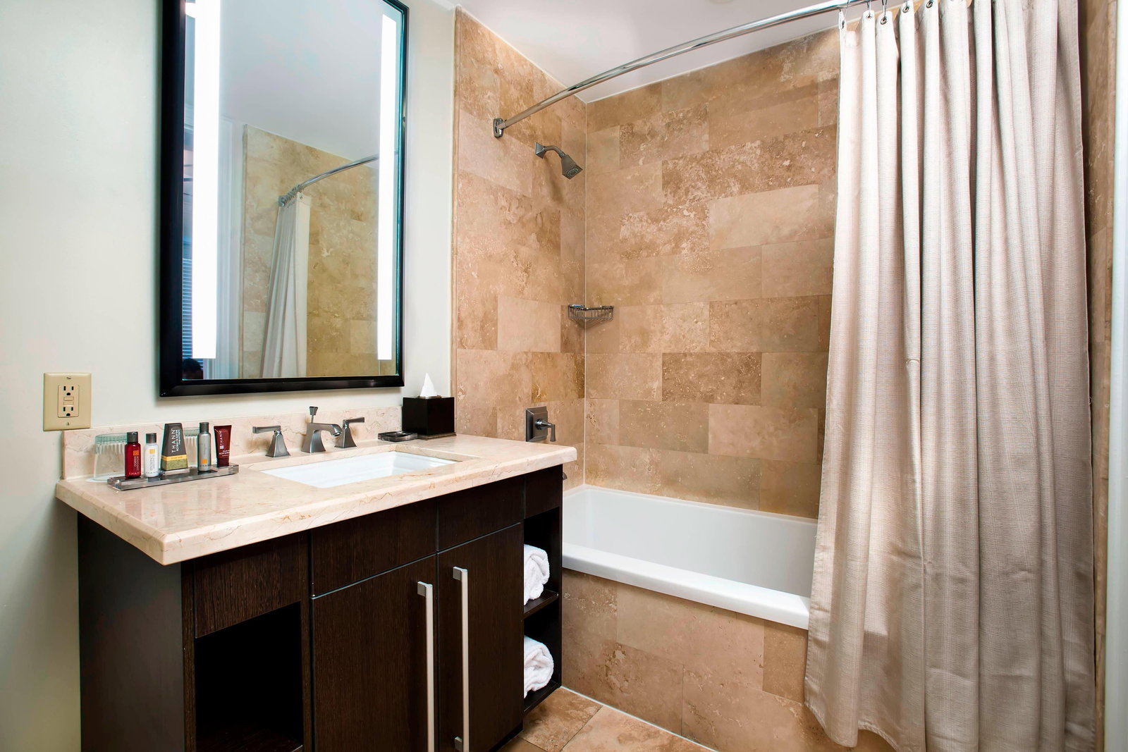 Key West Marriott Beachside Hotel - thumb 9