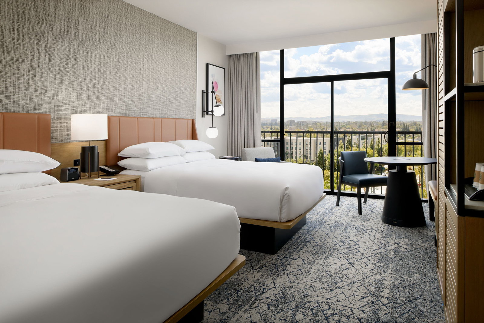 Sheraton Park Hotel At Anaheim Resort - thumb 4