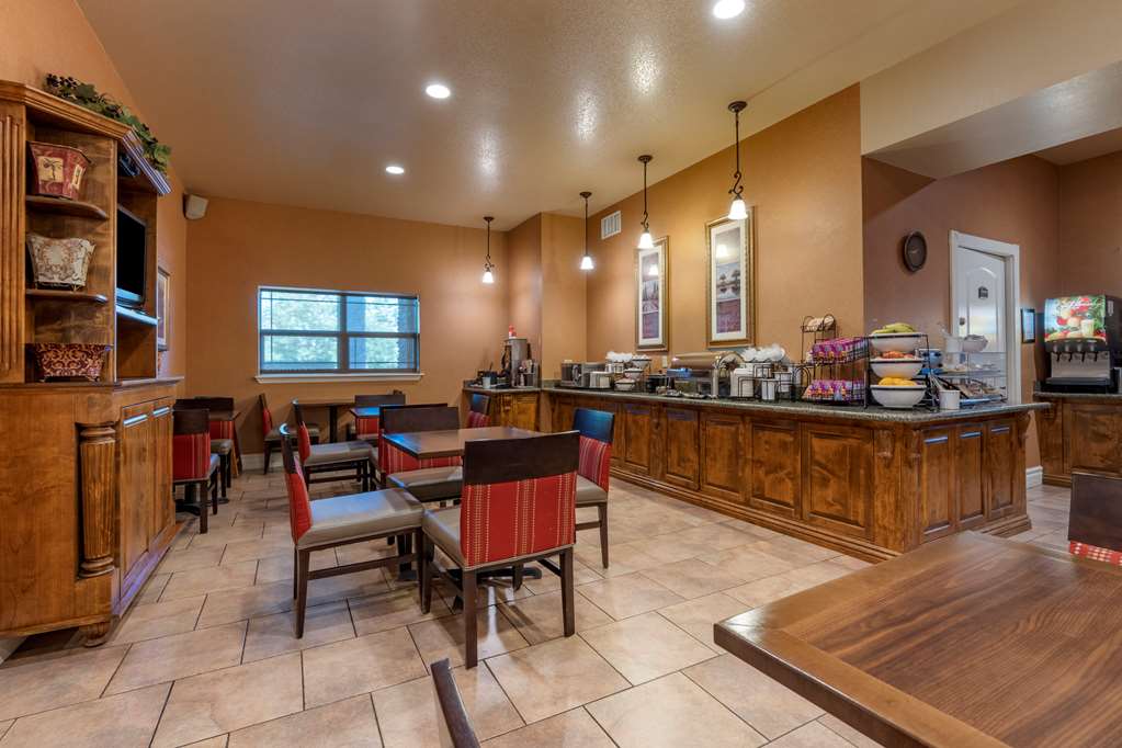 Comfort Inn & Suites - thumb 10