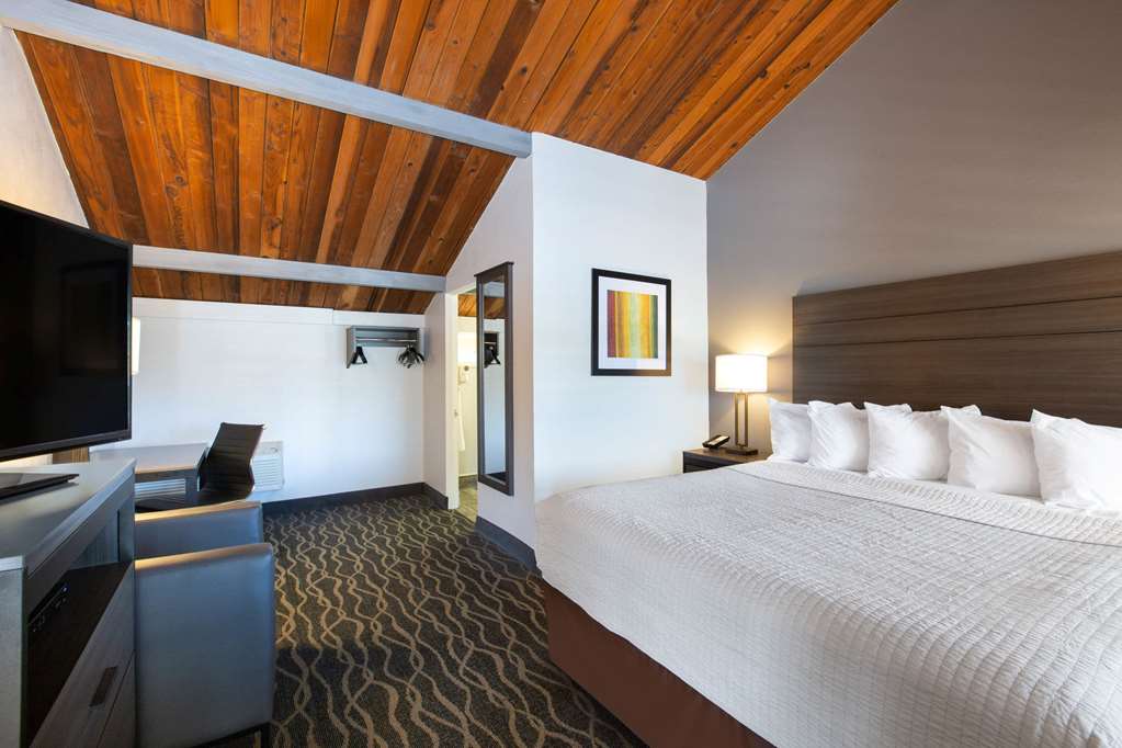 Days Inn Ukiah - thumb 8