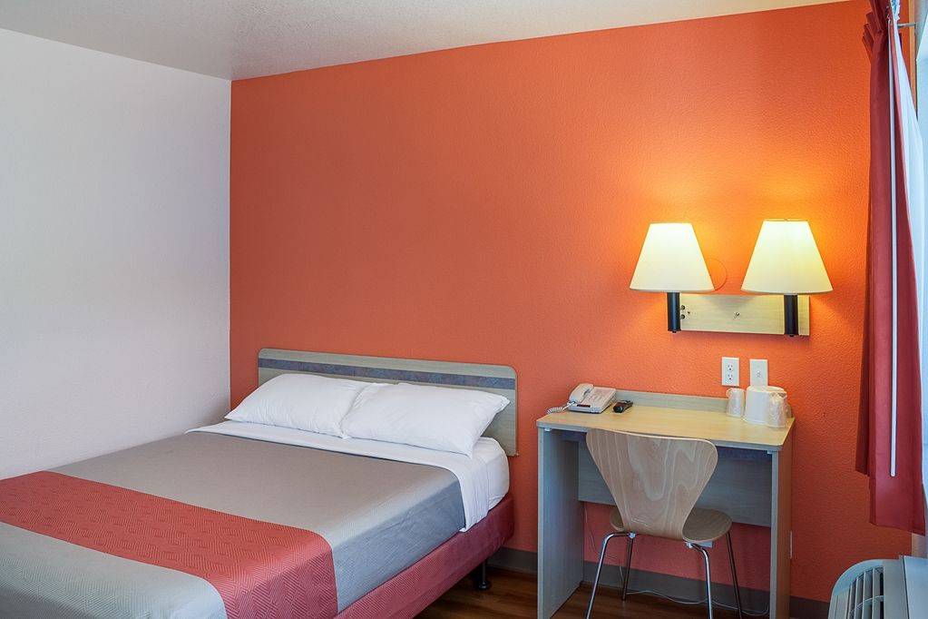 Motel 6 Ukiah - thumb 10