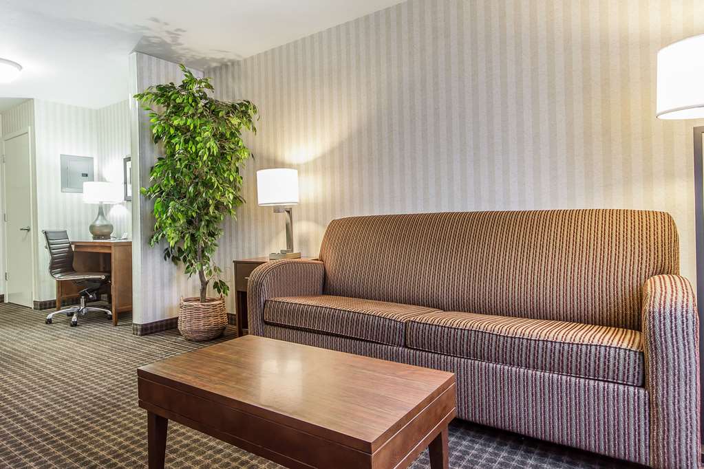 Quality Inn - thumb 11