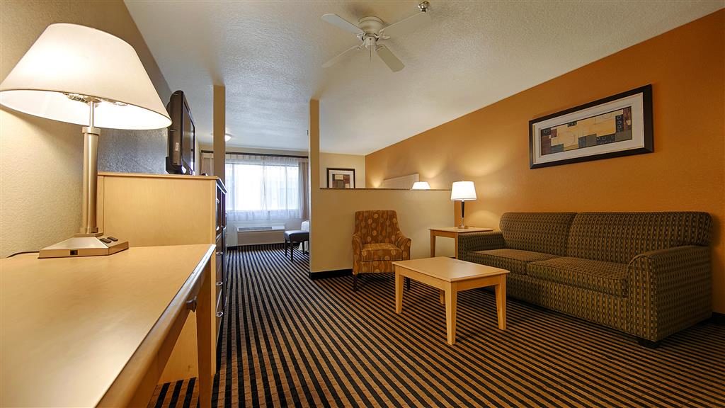 Best Western Plus Executive Inn & Suites - thumb 10