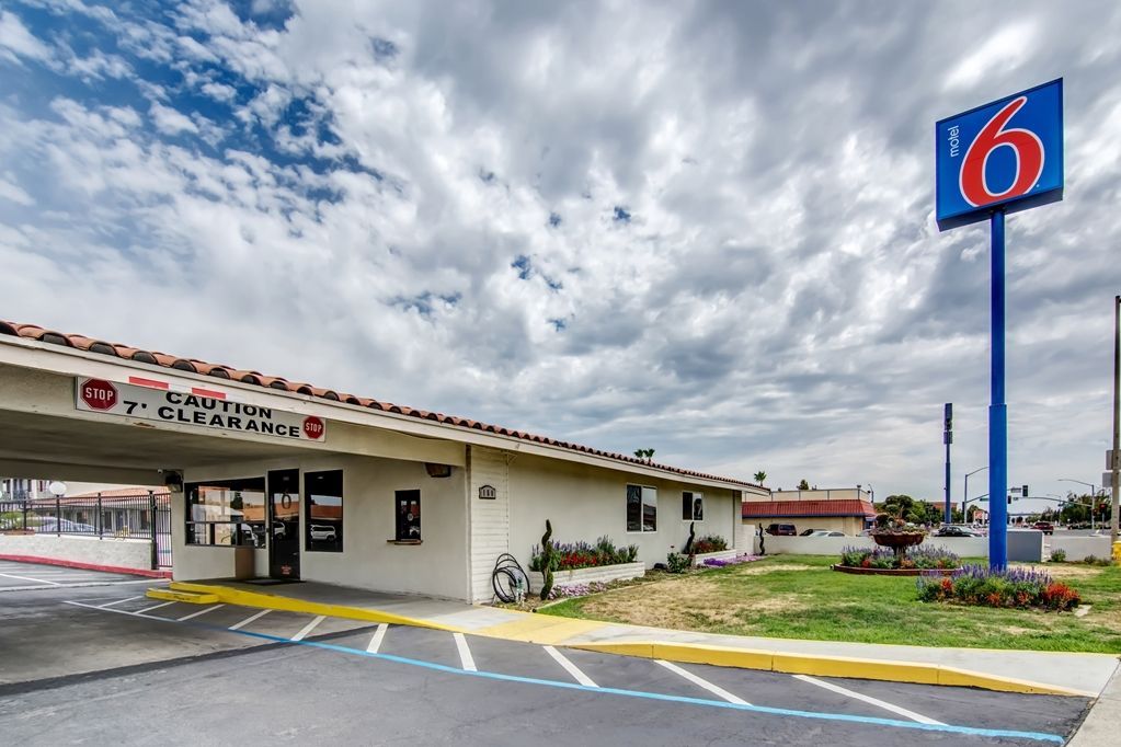 Motel 6 Manteca - thumb 0