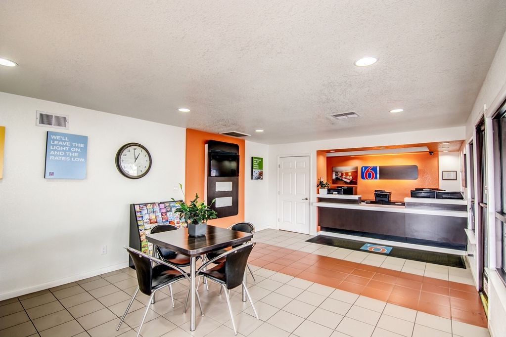 Motel 6 Manteca - thumb 7
