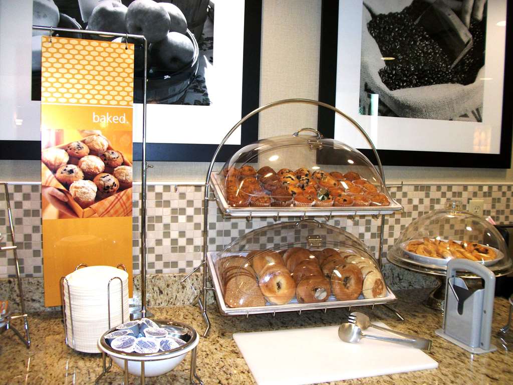 Hampton Inn & Suites Manteca - thumb 13