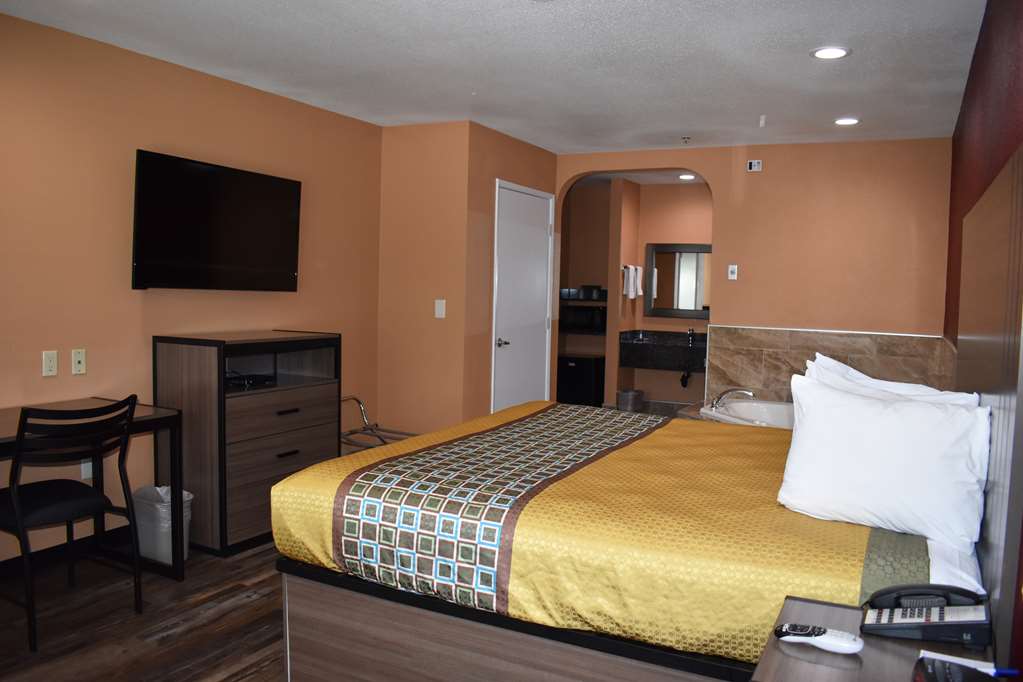 Americas Best Value Inn Manteca - thumb 14