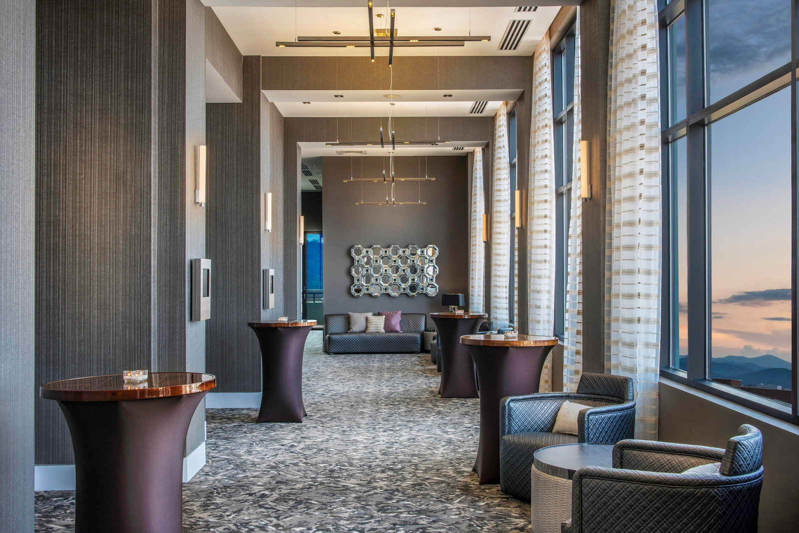 AC Hotel Asheville Downtown - thumb 9