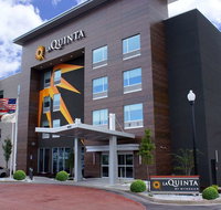La Quinta Inn  Suites by Wyndham - Accommodation Dallas