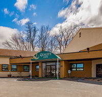 Quality Inn - Accommodation Dallas