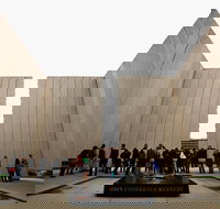 JFK Bus Tour with Oswald Rooming House optional CityPass - Accommodation Dallas