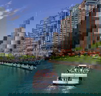 45-Minute Chicago River Architecture Tour from Magnificent Mile - Accommodation Dallas