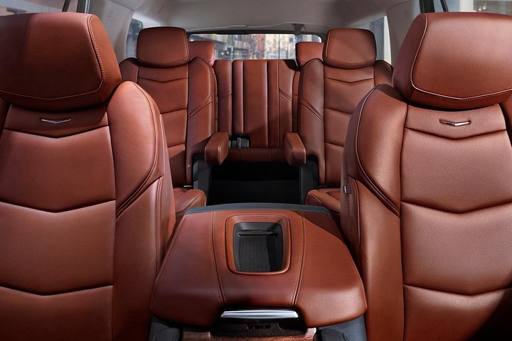 Los Angeles Airport Transfer: Los Angeles To Airport LAX In Luxury SUV - thumb 1