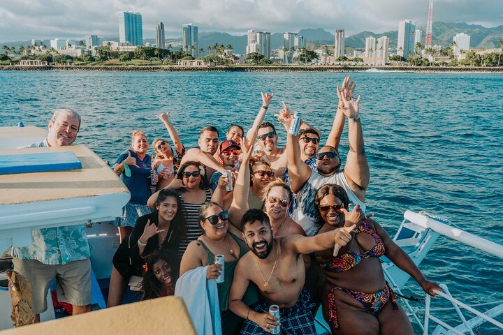 BYOB Paradise Waikiki Sunset Cruise + LIVE DJ + SWIMMING - thumb 5