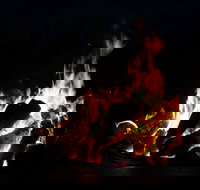 Sit  Sip by the Fire Pit - Accommodation Dallas