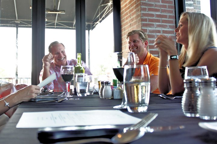 Branson VIP Wine Tasting And Dinner Tour - thumb 5