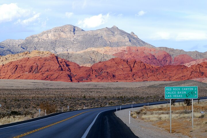 Valley Of Fire And Red Rock Canyon From Las Vegas - thumb 2