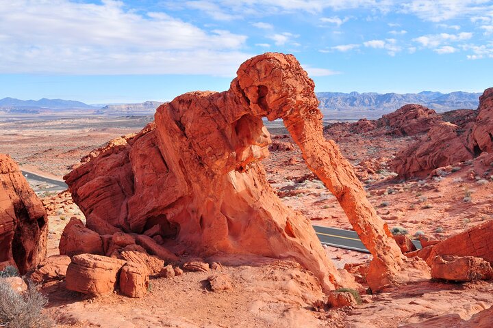 Valley Of Fire And Red Rock Canyon From Las Vegas - thumb 3