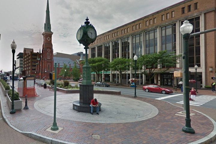 Harrisburg Scavenger Hunt: Capitol Reflections - thumb 1