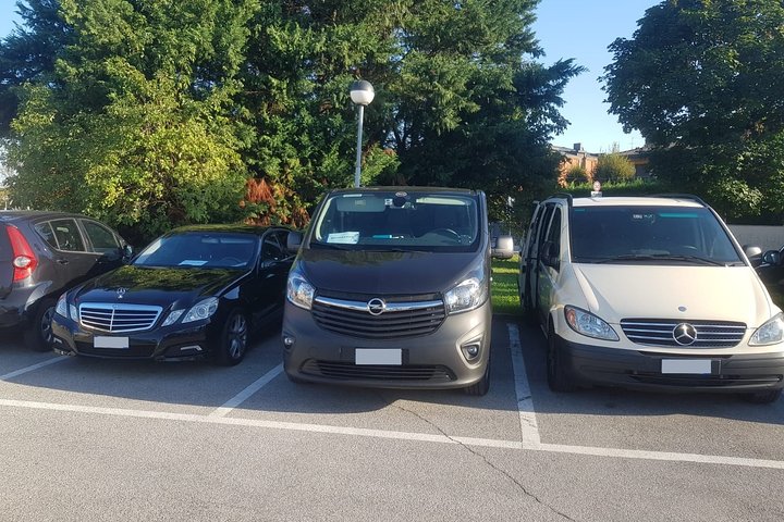 Raleigh-Durham Airport (RDU) To Raleigh - Round-Trip Private Transfer - thumb 0