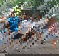 Best of the Burgh Walking Tour - Accommodation Dallas