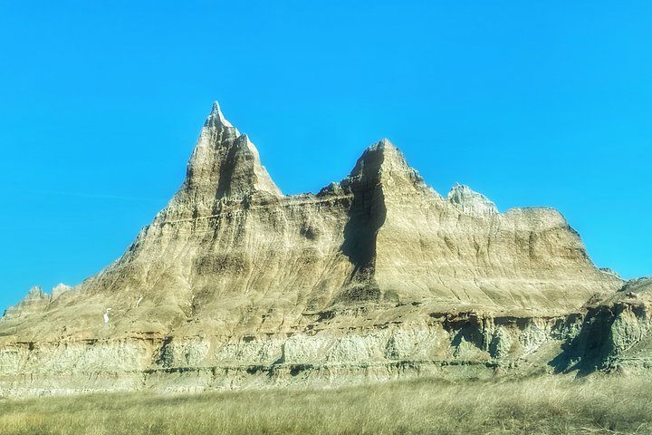 Private VIP Boutique Day Tour Of Mt. Rushmore And The Badlands - thumb 3