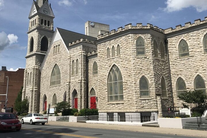 Roanoke Scavenger Hunt: A Big Lick Of Roanoke - thumb 3