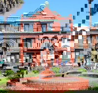 Historic Savannah Guided Walking Tour - Accommodation Dallas